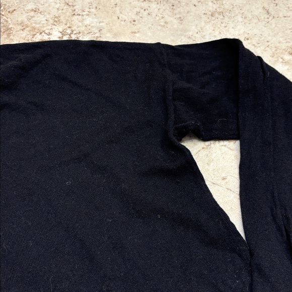 Gap Sweater - Picture 3 of 5